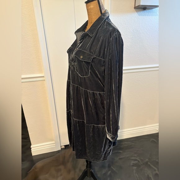 Umgee Crushed Velvet Button Down Boutique Tiered Dress Steel Blue Size LARGE - Picture 6 of 10